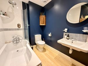 Photo 14- click for photo gallery